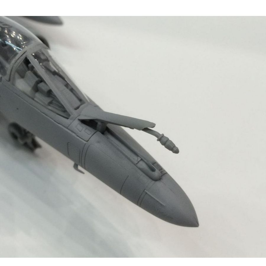 K48061 كينيتيك 1/48 سو إي سوبر - مراجعة Model Kit Ww2 وسعره
