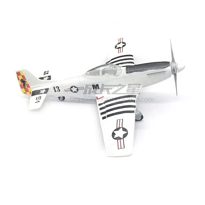 1/48 4D موستانج مقاتلة تجميع ن - مراجعة Model Kit Ww2 وسعره