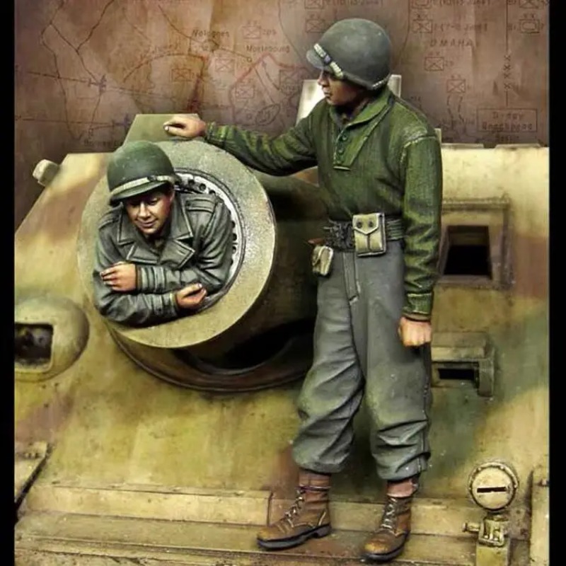 1/35 مقياس الراتنج الشكل يموت  - مراجعة Model Kit Ww2 وسعره