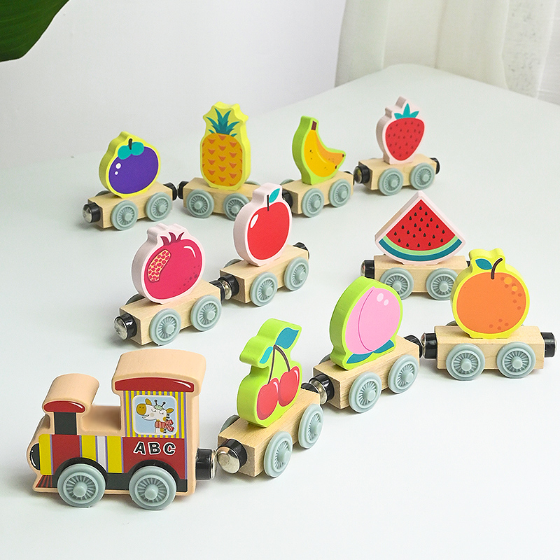 ألعاب قطار صغير خشبي مغناطيسي  - مراجعة Model Kit Train وسعره