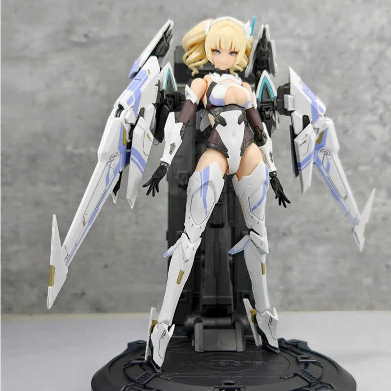 متوفر في المخزون: مجموعة نماذج - مراجعة Model Kit Ms General وسعره